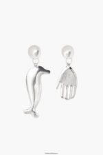 アクセサリー Bimba Y Lola イルカのロングイヤリング 銀 6BZ0X0850