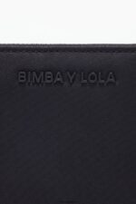 アクセサリー Bimba Y Lola ナイロンブックウォレット 黒 6BZ0X01133 - 画像 (4)