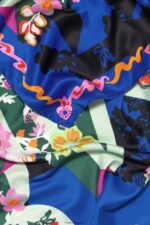 アクセサリー Bimba Y Lola 幾何学的な花とロゴのスカーフ 青 6BZ0X0628 - 画像 (3)