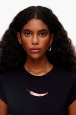 衣類 Bimba Y Lola ギンディラ Tシャツ 黒 6BZ0X0247 - 画像 (3)